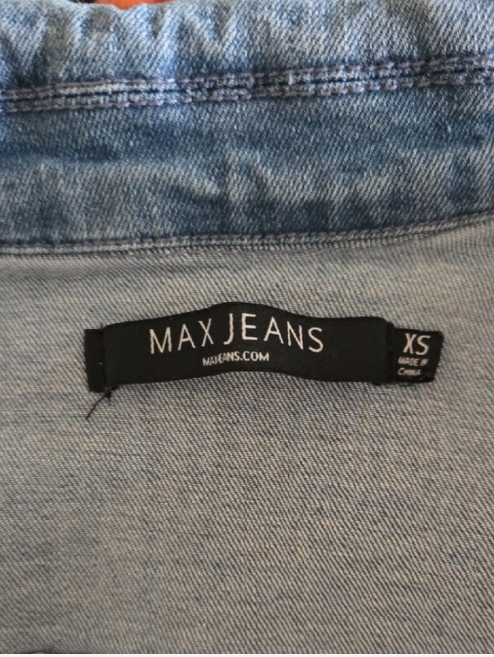 Max Jeans Light Wash Denim Jacket with Frayed Hem - Picture 7 of 7
